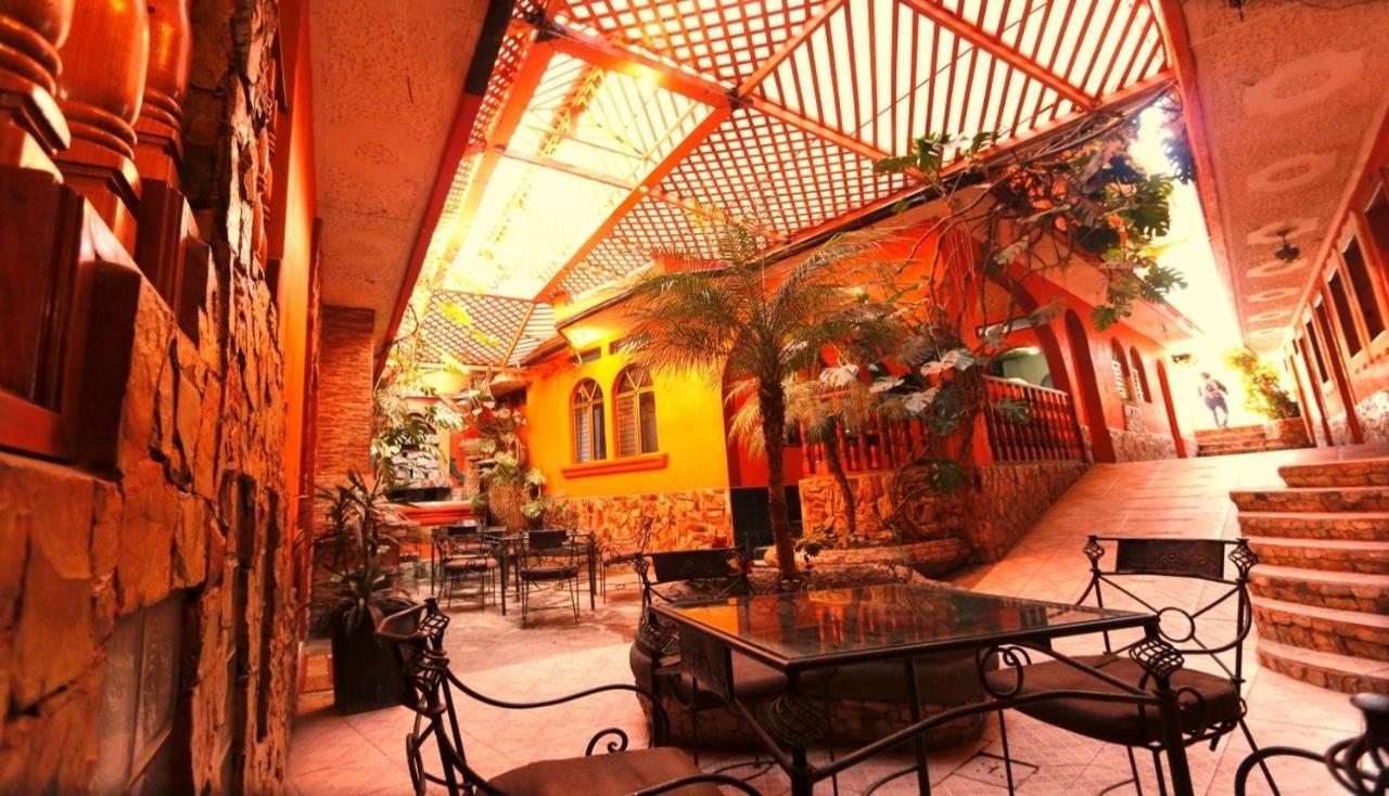 Hotel Y Restaurante Villa Nebaj Eksteriør bilde